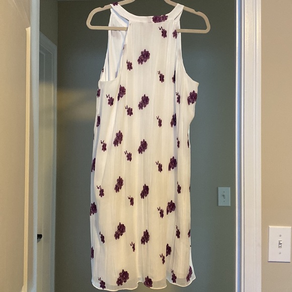 White House black market purple flower flowy dress - Picture 5 of 6